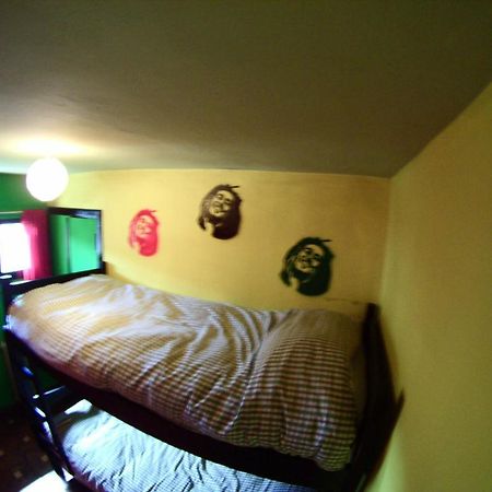 Hostel Achalay Сан Карлос де Барилоче Екстериор снимка